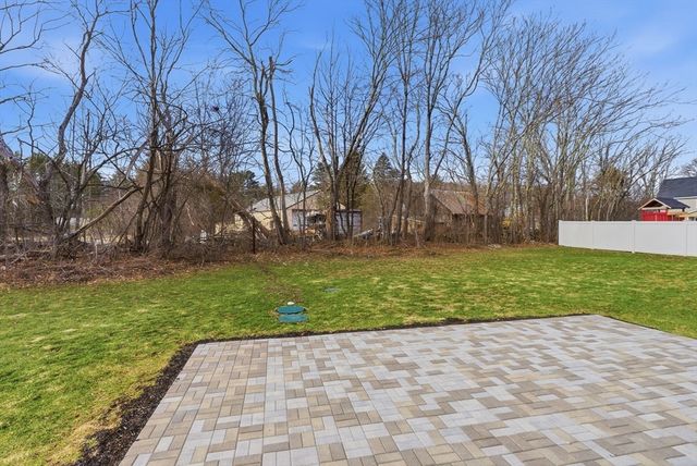 9 Wilson Rd 11A, Berlin, MA 01503