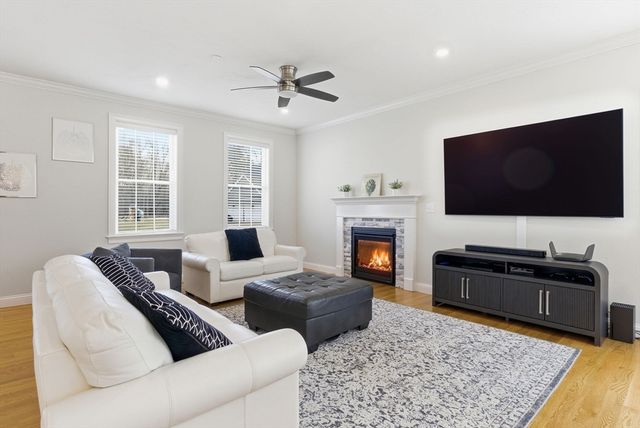 9 Wilson Rd 11A, Berlin, MA 01503