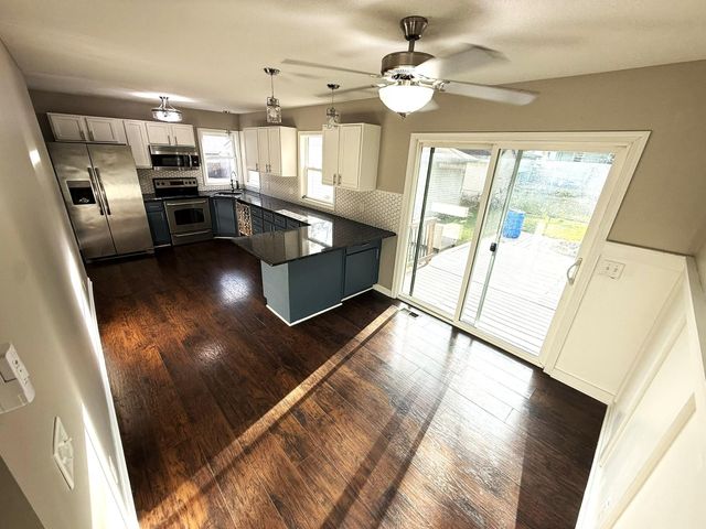 5060 Clearview Street NE, Fridley, MN 55421