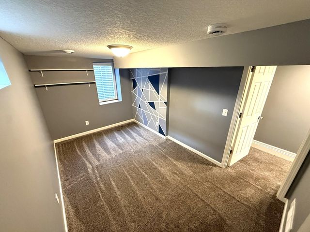 5060 Clearview Street NE, Fridley, MN 55421
