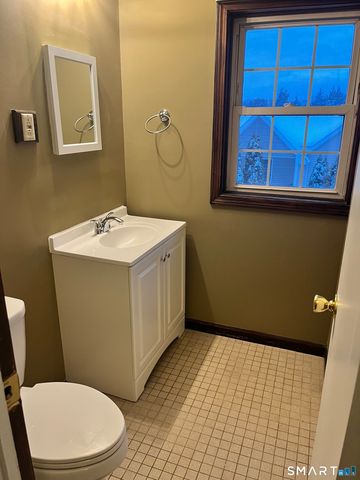 35 Woodruff Street, Southington, CT 06489