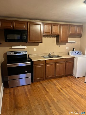 35 Woodruff Street, Southington, CT 06489