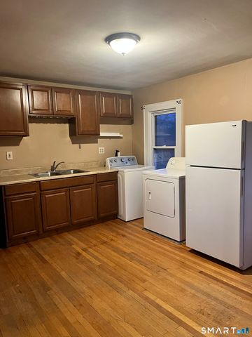 35 Woodruff Street, Southington, CT 06489