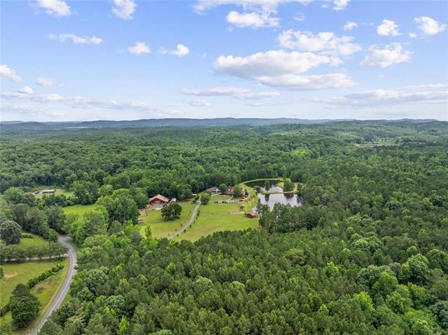 922 River Bend Road SW, Plainville, GA 30733