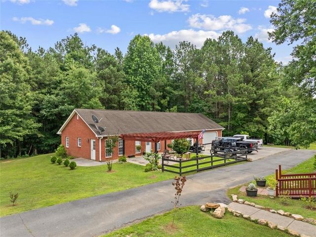 922 River Bend Road SW, Plainville, GA 30733