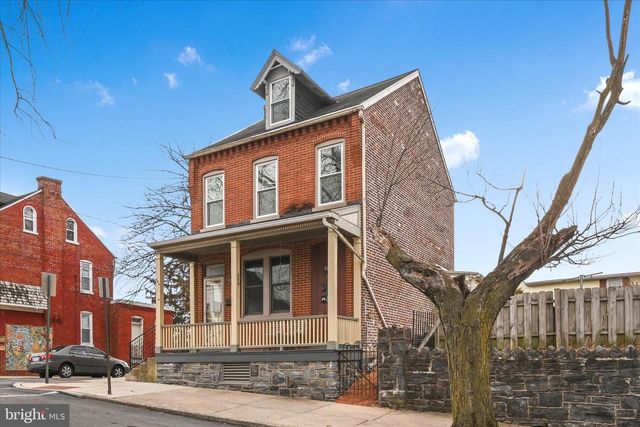 240 LAUREL ST, Lancaster, PA 17603