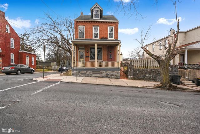 240 LAUREL ST, Lancaster, PA 17603
