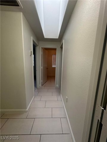 1956 Vista Malaga Street 102, Las Vegas, NV 89106