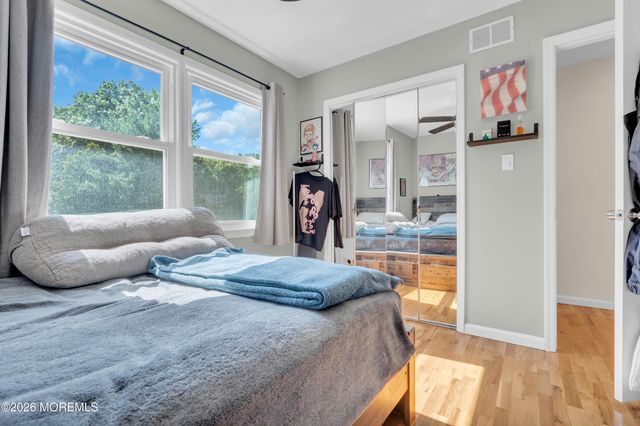 6 Mt Court, East Brunswick, NJ 08816