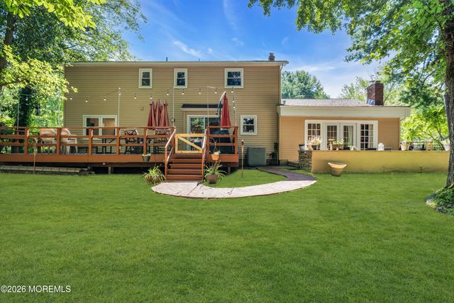 6 Mt Court, East Brunswick, NJ 08816