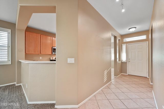 939 S Roanoke Street, Gilbert, AZ 85296