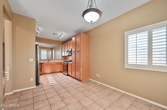 939 S Roanoke Street, Gilbert, AZ 85296