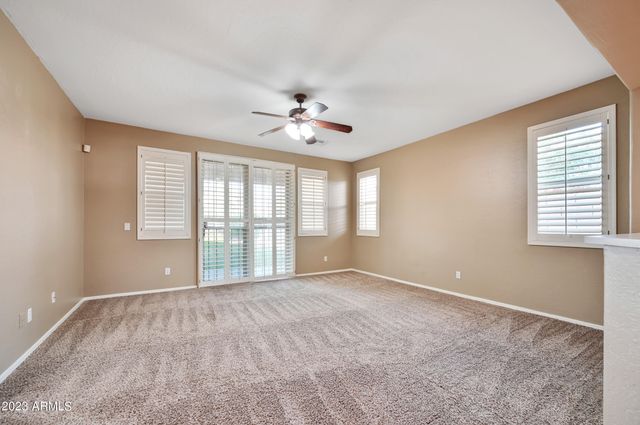939 S Roanoke Street, Gilbert, AZ 85296