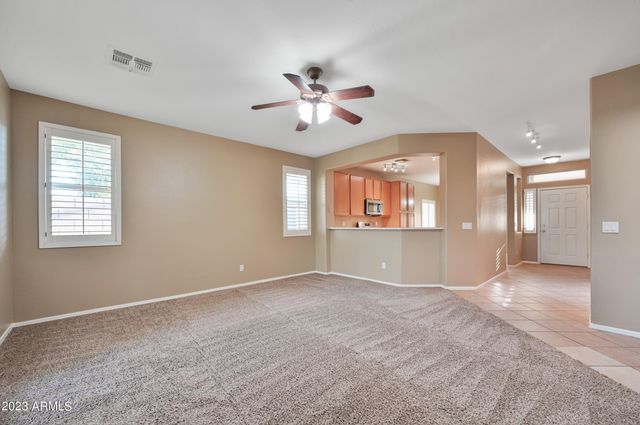 939 S Roanoke Street, Gilbert, AZ 85296