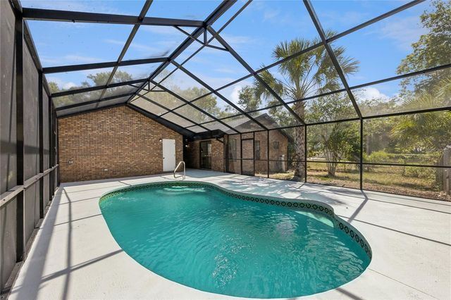 1095 E GRAVES AVENUE, Orange City, FL 32763