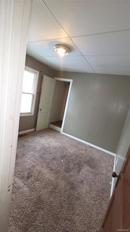 1426 Lincoln Avenue, Flint, MI 48507