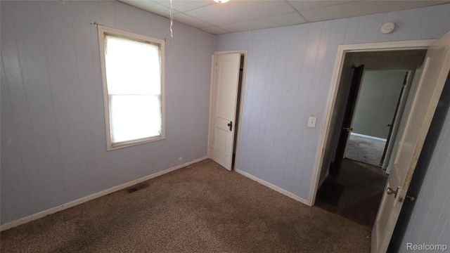 1426 Lincoln Avenue, Flint, MI 48507