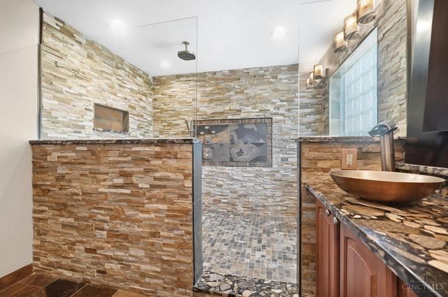 6107 Lovelace Drive, Fairfield Twp, OH 45011