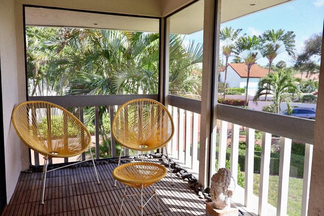 134 Harbor Circle, Delray Beach, FL 33483