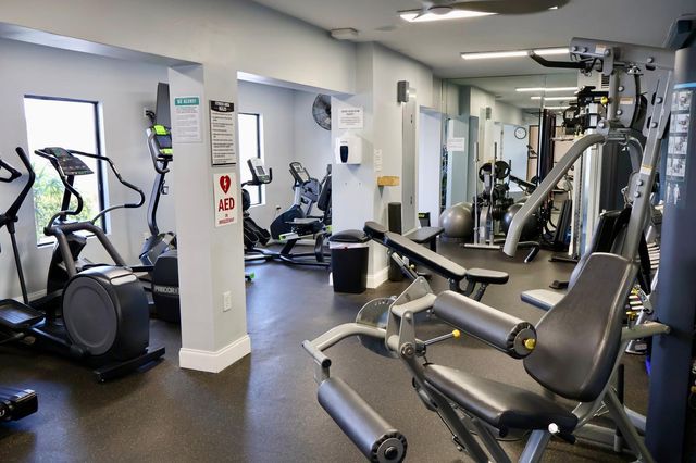 134 Harbor Circle, Delray Beach, FL 33483