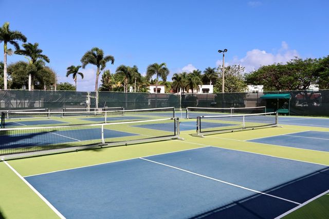 134 Harbor Circle, Delray Beach, FL 33483