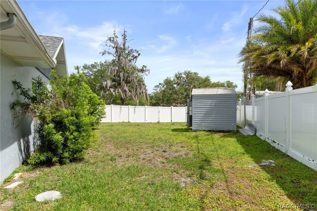 260 SE 16th Terrace, Crystal River, FL 34429