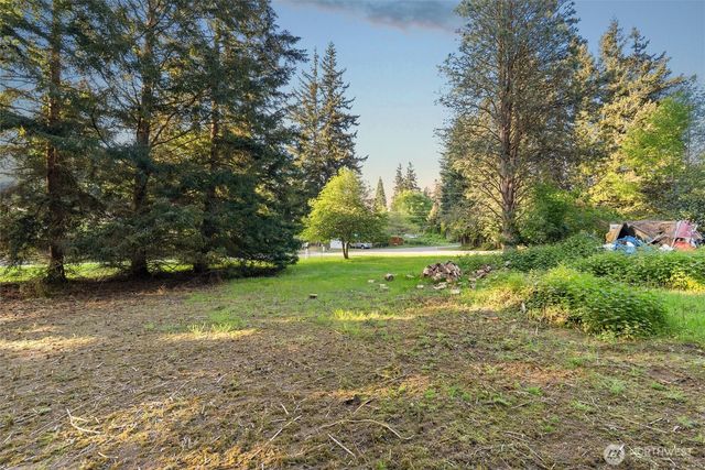 2844 Sunlight Drive, Clinton, WA 98236