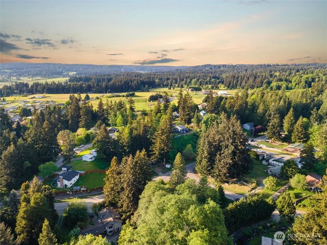 2844 Sunlight Drive, Clinton, WA 98236