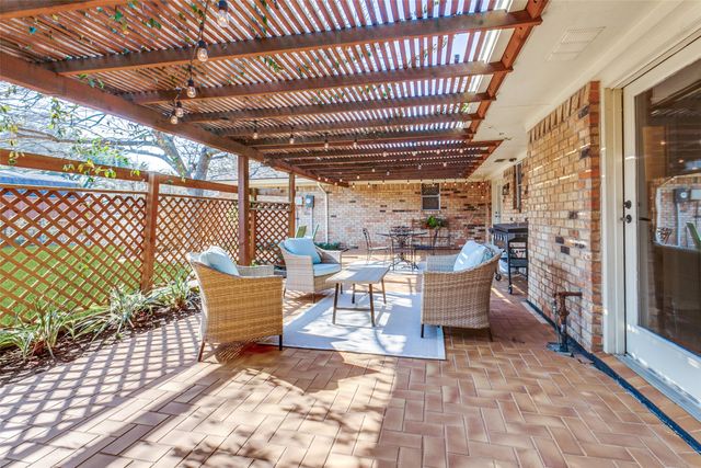 1524 Northcrest Drive, Plano, TX 75075