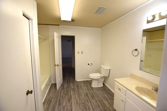 3606 Tanner Dr, Midland, TX 79703