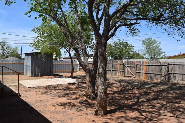 3606 Tanner Dr, Midland, TX 79703