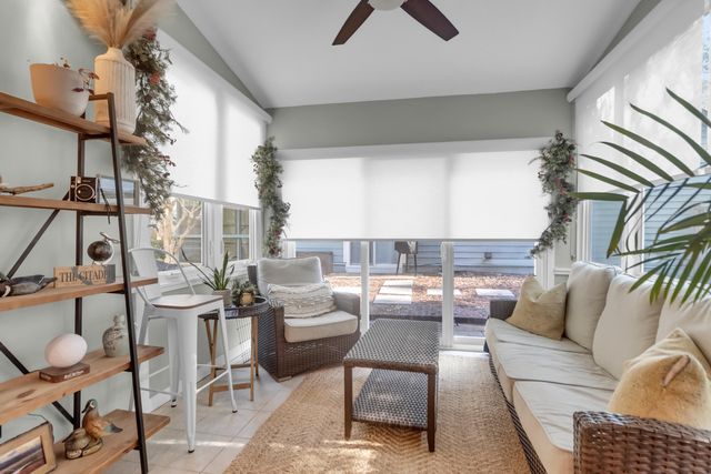 1162 Shadow Lake Circle Unit 44, Mount Pleasant, SC 29464