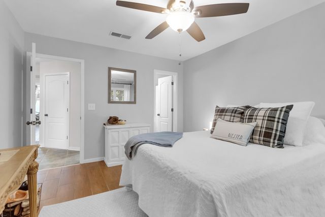 1162 Shadow Lake Circle Unit 44, Mount Pleasant, SC 29464