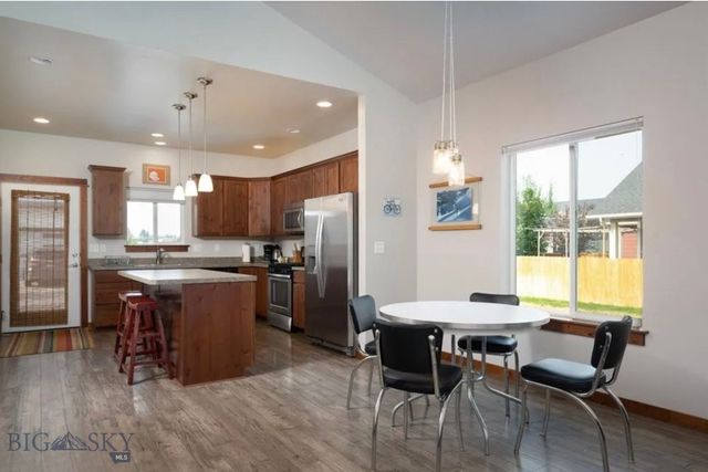 1290 Manzanita Drive, Bozeman, MT 59715