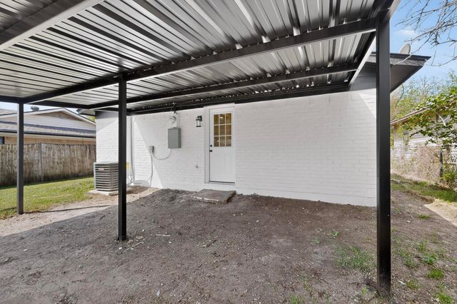3406 Schwartz Avenue, Fort Worth, TX 76106