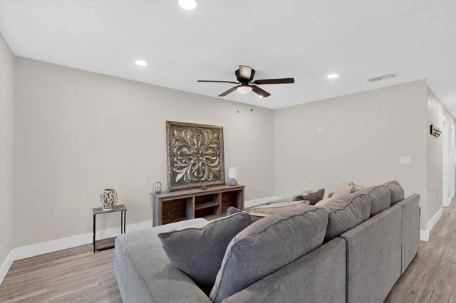 3406 Schwartz Avenue, Fort Worth, TX 76106