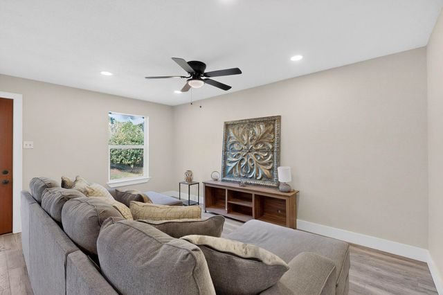 3406 Schwartz Avenue, Fort Worth, TX 76106