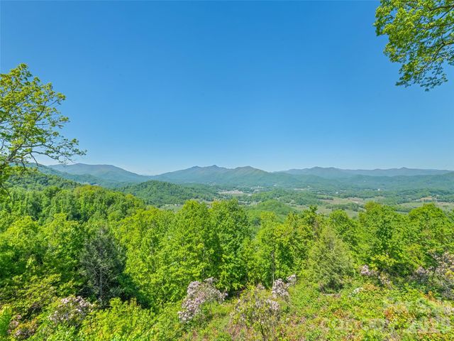600 Brandywine Road Unit 2, Waynesville, NC 28786