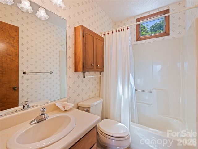 600 Brandywine Road Unit 2, Waynesville, NC 28786