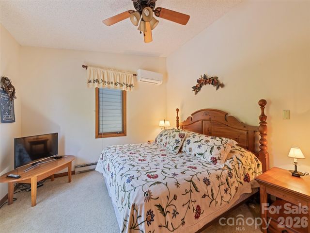 600 Brandywine Road Unit 2, Waynesville, NC 28786