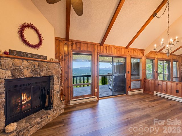 600 Brandywine Road Unit 2, Waynesville, NC 28786