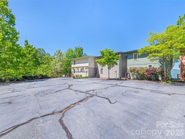 600 Brandywine Road Unit 2, Waynesville, NC 28786