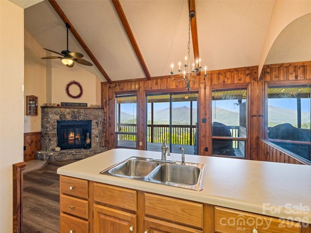 600 Brandywine Road Unit 2, Waynesville, NC 28786