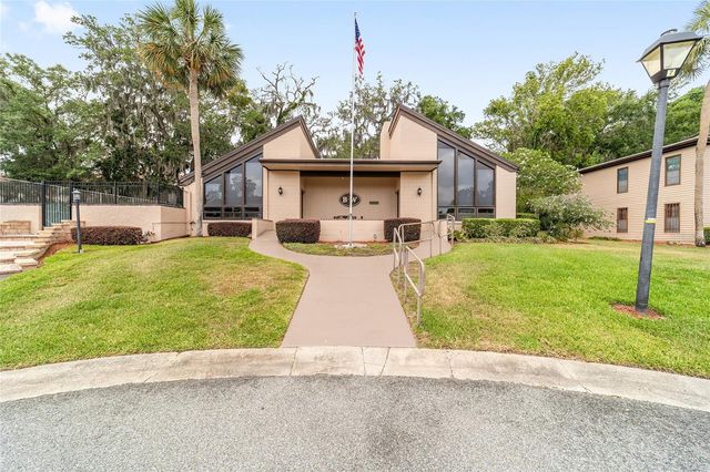2415 NE 7TH STREET 8, Ocala, FL 34470