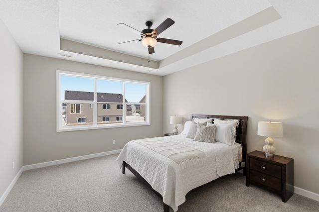 1423 Victory Lane NE, Isanti, MN 55040