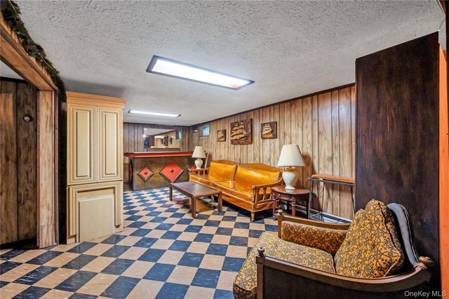 88 Pinewood Drive, Shirley, NY 11967