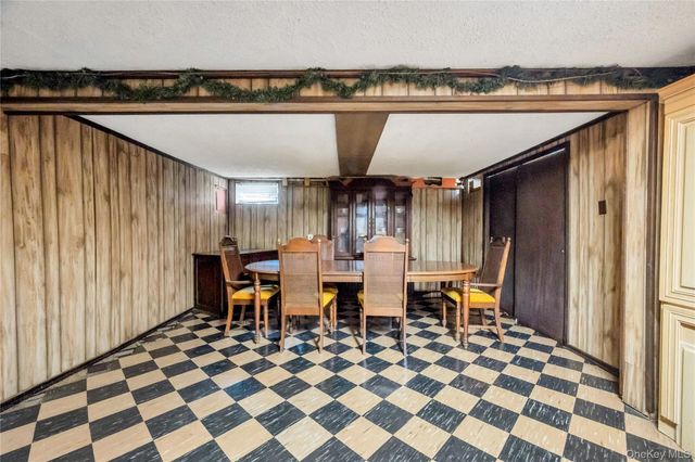 88 Pinewood Drive, Shirley, NY 11967