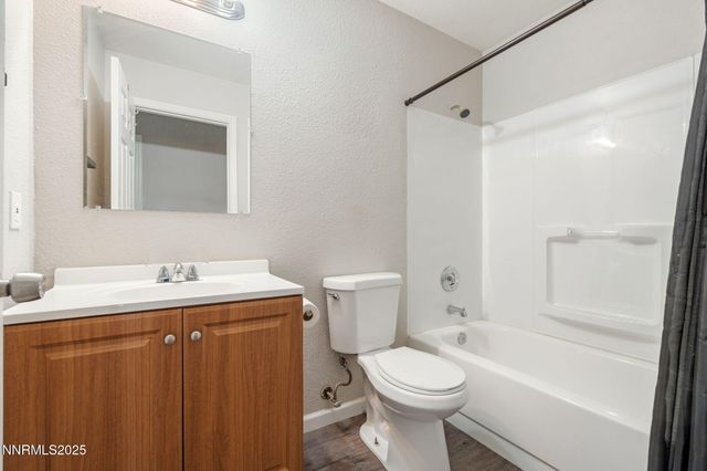 2085 Highview Court 2, Reno, NV 89512