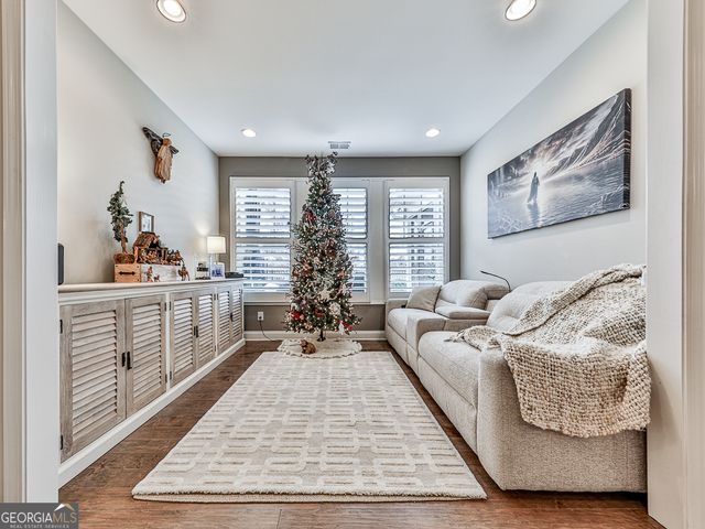 422 Laurel Spring Court, Canton, GA 30114