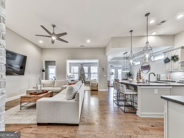 422 Laurel Spring Court, Canton, GA 30114